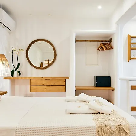 Dream On * Plaka (Naxos)